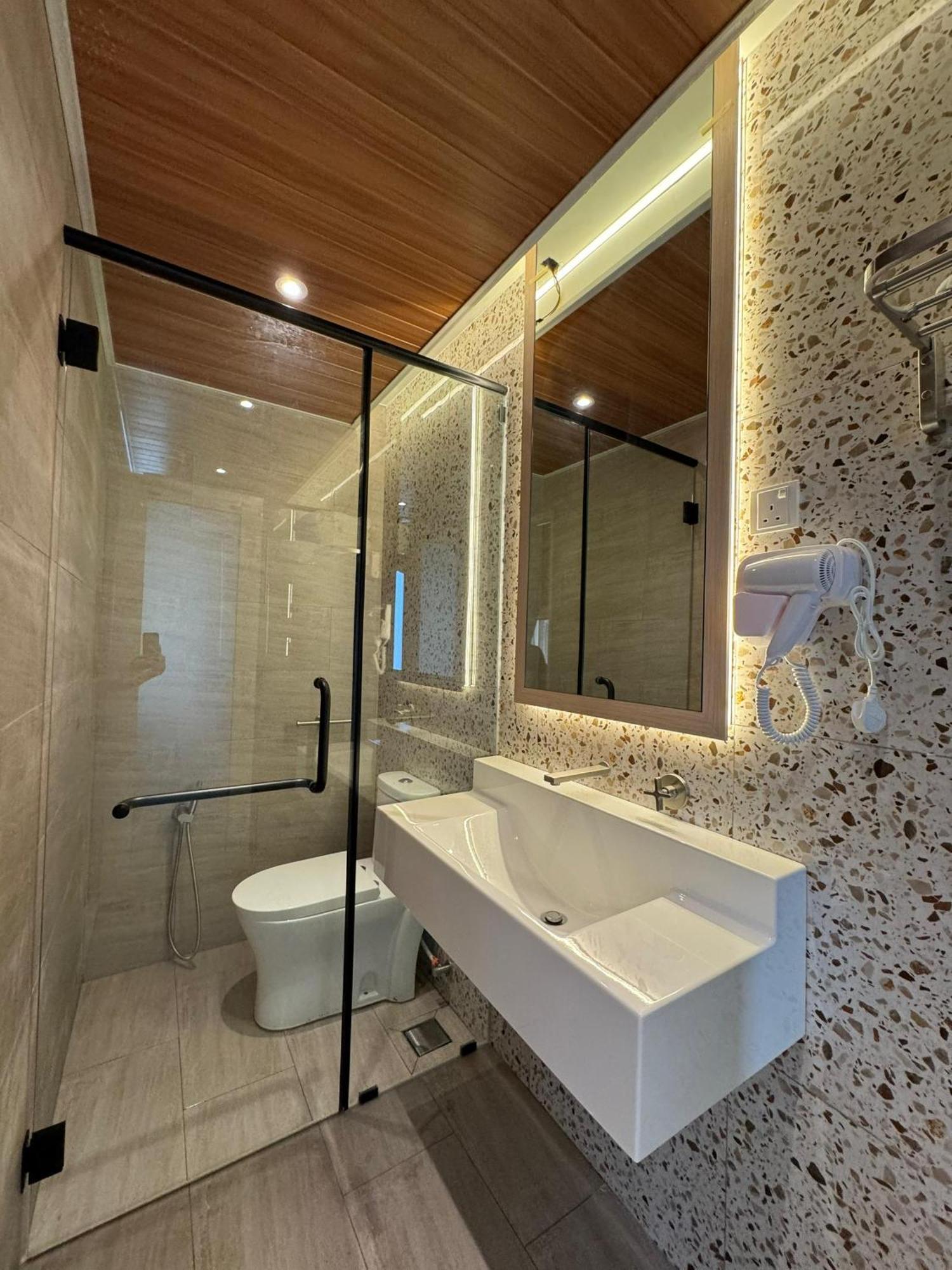 Muzi Boutique Hotel อิโปห์ ภายนอก รูปภาพ
